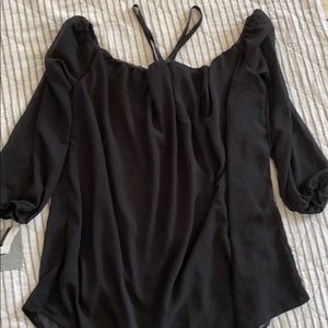 BLACK BLOUSE SIZE S